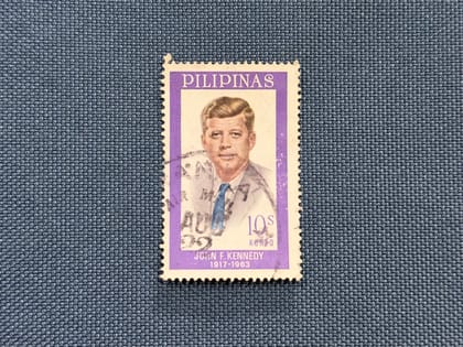 Perangko Filipina: John F. Kennedy - 10 sentimo (1965)
